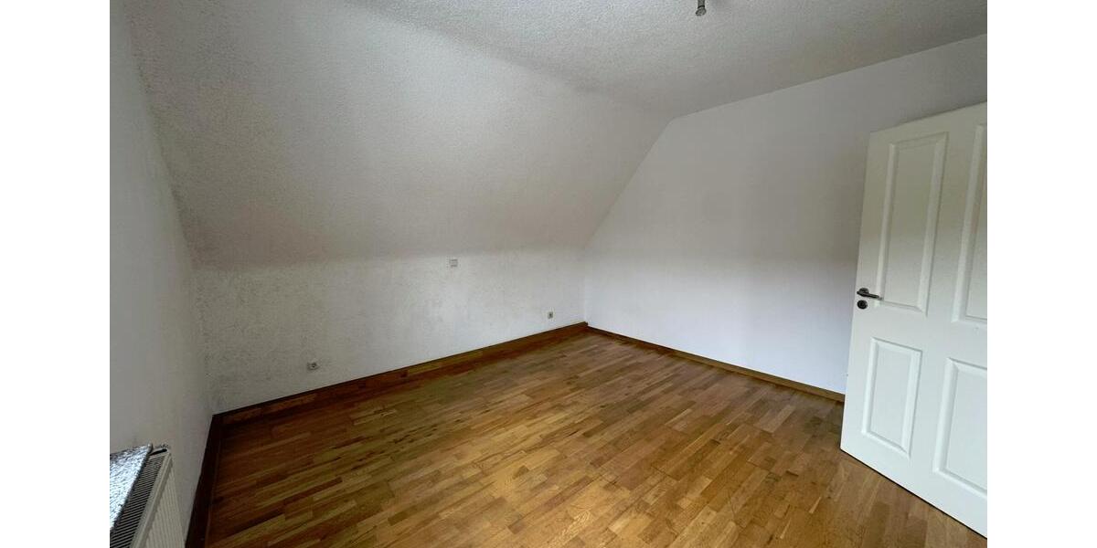 Etagenwohnung Gummersbach Berstig Süd - 3 Zimmer, 81 m&sup2;, 750&euro; | Angebot:26420215
