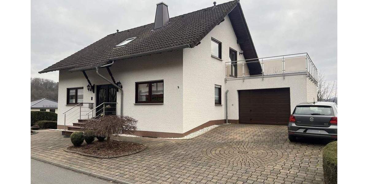 Einfamilienhaus Etzbach - 4 Zimmer, 140 m&sup2;, 420.000&euro; | Angebot:25797713