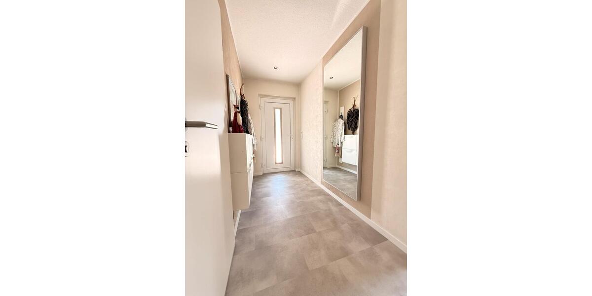 Etagenwohnung Gummersbach Berstig Süd - 2 Zimmer, 78 m&sup2;, 219.000&euro; | Angebot:27127728