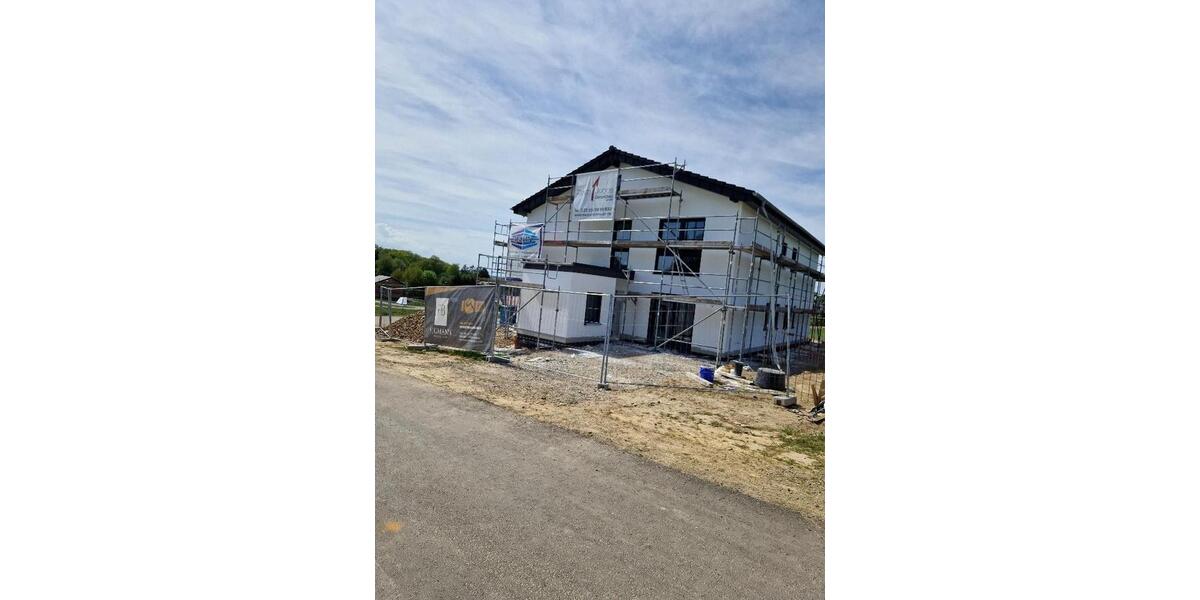 Doppelhaushälfte Waldbröl - 4 Zimmer, 130 m&sup2;, 1.500&euro; | Angebot:26443329