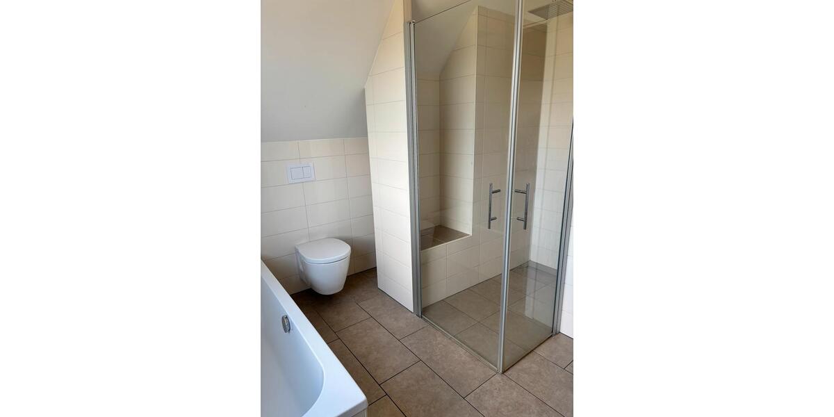Einfamilienhaus Nümbrecht - 4 Zimmer, 107 m&sup2;, 1.700&euro; | Angebot:27614939