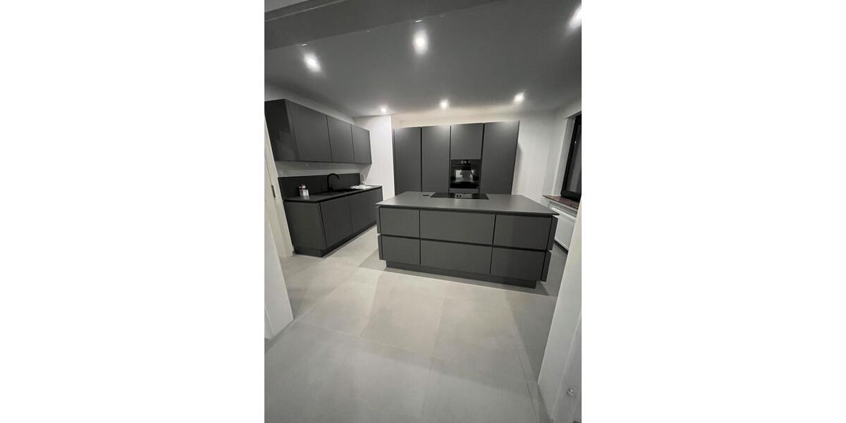 Erdgeschoßwohnung Attendorn - 3 Zimmer, 90 m&sup2;, 1.250&euro; | Angebot:27567727