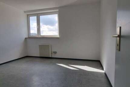 Wohnung Gummersbach Reininghausen - 3 Zimmer, 85 m&sup2;, 99.000&euro; | Angebot:24276635