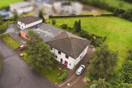 Haus Radevormwald - 9 Zimmer, 220 m&sup2;, 1.159.000&euro; | Angebot:26944964