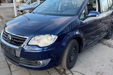 VW Touran 94.000 km 4.500 &euro; Halver 58553