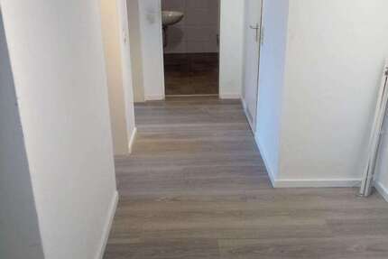 Wohnung Meinerzhagen Kohlberg - 3 Zimmer, 84 m&sup2;, 450&euro; | Angebot:27210916