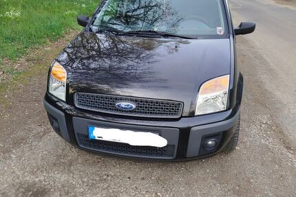 Ford Fusion 102.000 km 1.650 &euro; Nümbrecht 51588