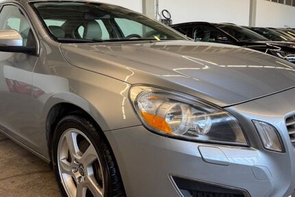 Volvo S60 128.000 km 11.900 &euro; Drolshagen 57489