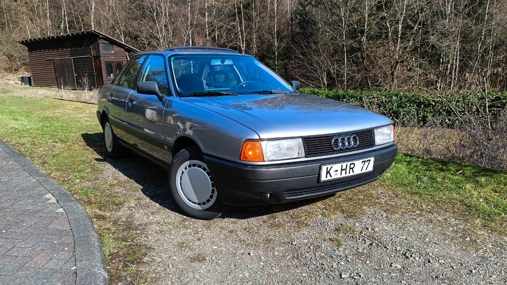Audi 80 156.000 km 3.499 &euro; Bergneustadt 51702