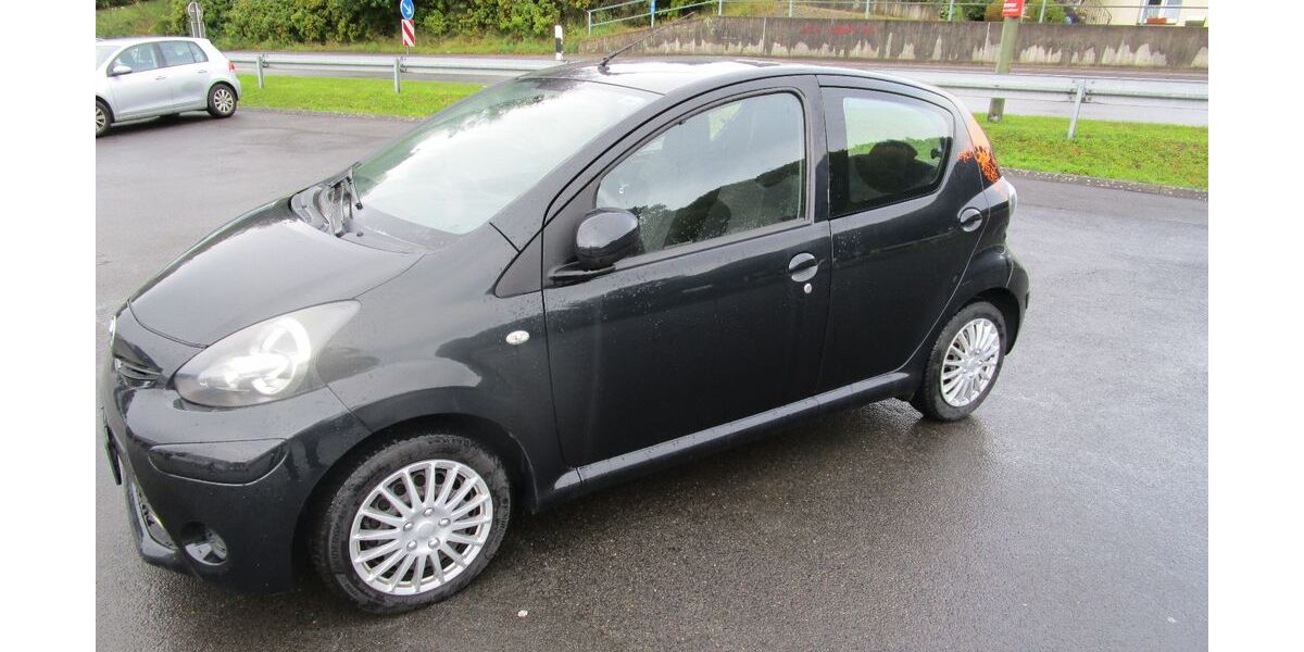 Toyota Aygo (X) 136.000 km 3.950 &euro; Overath 51491