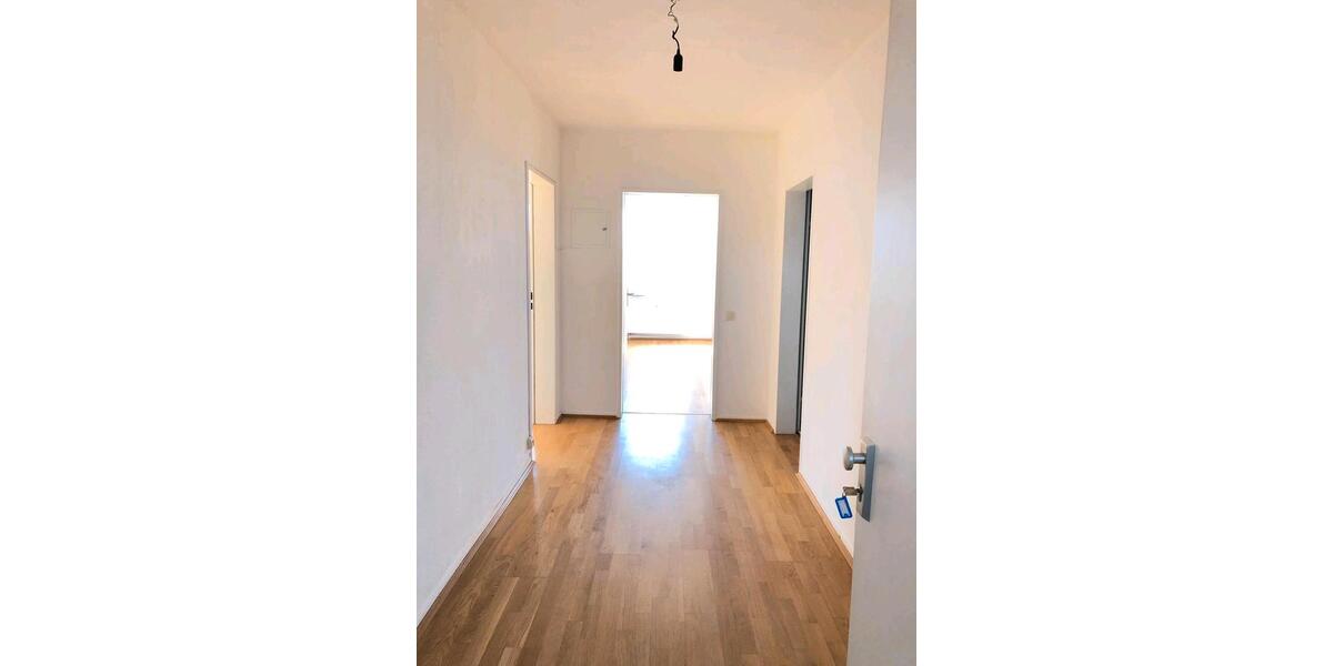 Dachgeschoßwohnung Lüdenscheid Staberg - 2 Zimmer, 75 m&sup2;, 540&euro; | Angebot:27596201
