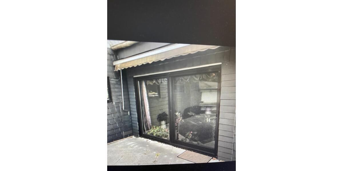 Mehrfamilienhaus, Wohnhaus Radevormwald - 6 Zimmer, 155 m&sup2;, 195.000&euro; | Angebot:26504735