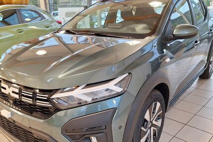 Dacia Sandero 3.000 km 17.990 &euro; Overath 51491