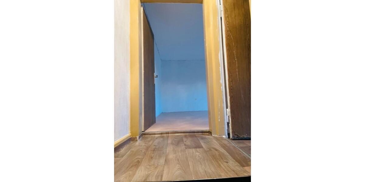 Etagenwohnung Windeck - 4 Zimmer, 100 m&sup2;, 1.450&euro; | Angebot:25149997