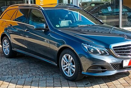 Mercedes-Benz E 220 320.000 km 10.500 &euro; Meinerzhagen 58540
