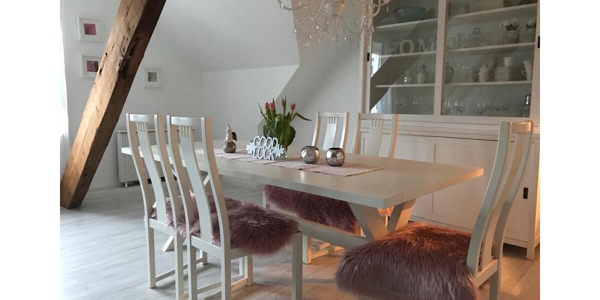 Dachgeschoßwohnung Gummersbach Berstig Süd - 4 Zimmer, 140 m&sup2;, 1.450&euro; | Angebot:25280154