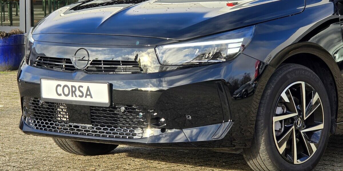 Opel Corsa GS Automatik|Winterpaket|ACC|Kamera 17.762 km 18.850 &euro; Wermelskirchen 42929