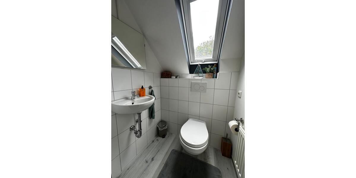 Dachgeschoßwohnung Windeck - 3 Zimmer, 60 m&sup2;, 550&euro; | Angebot:25741401