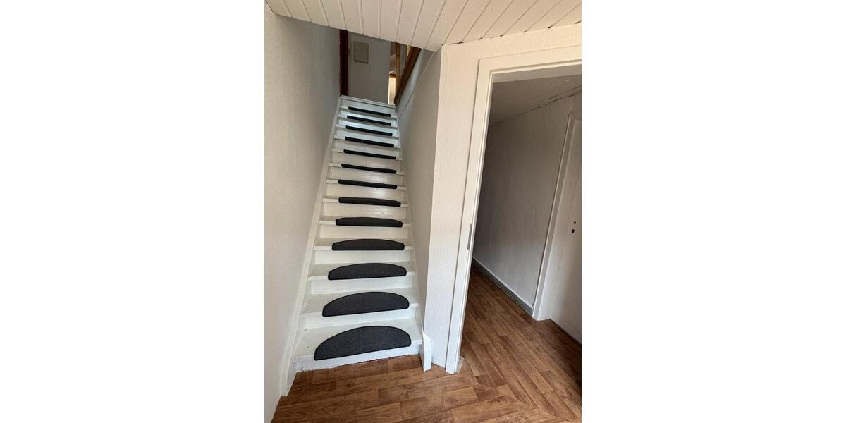 Etagenwohnung Wissen - 4 Zimmer, 90 m&sup2;, 750&euro; | Angebot:25956996