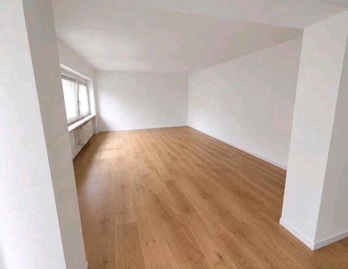 Erdgeschoßwohnung Bergneustadt - 2 Zimmer, 60 m&sup2;, 890&euro; | Angebot:27583780