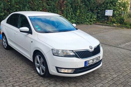 Skoda Rapid 129.000 km 6.500 &euro; Overath 51491