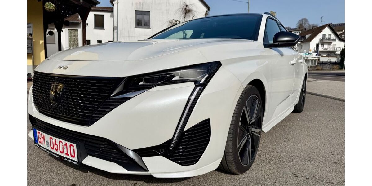 Peugeot 308 32.000 km 24.799 &euro; Engelskirchen 51766