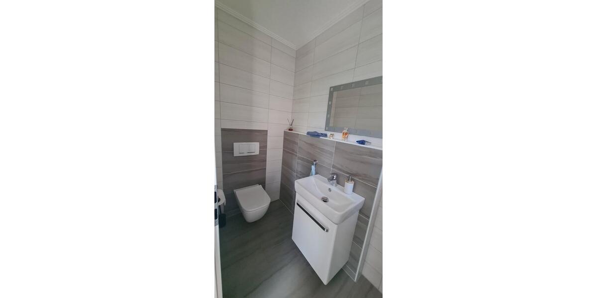 Doppelhaushälfte Radevormwald - 1 Zimmer, 92 m&sup2;, 485.000&euro; | Angebot:27493835
