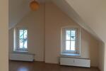 Dachgeschoßwohnung Wermelskirchen - 2.5 Zimmer, 95 m&sup2;, 690&euro; | Angebot:27553729