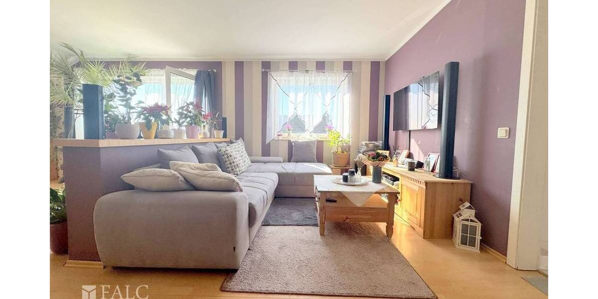 Etagenwohnung Ruppichteroth Schönenberg - 4 Zimmer, 134 m&sup2;, 339.000&euro; | Angebot:25739541