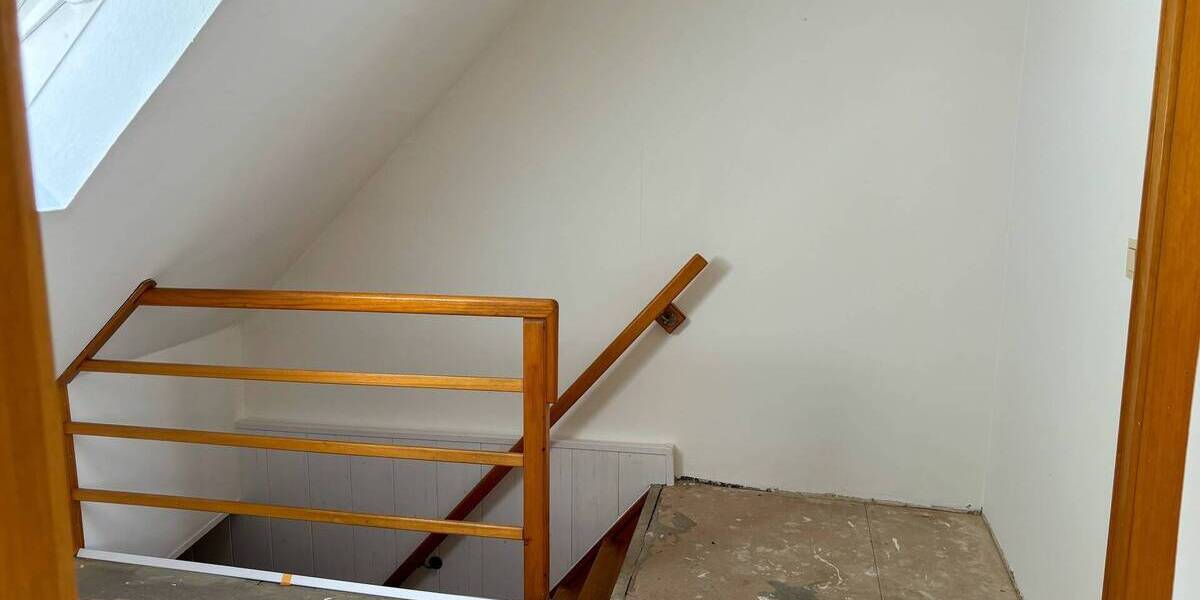 Einfamilienhaus Wissen - 6 Zimmer, 186 m&sup2;, 175.000&euro; | Angebot:25738109