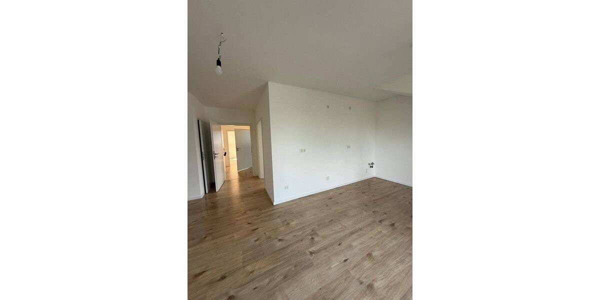 Etagenwohnung Bergneustadt Belmicke - 3 Zimmer, 75 m&sup2;, 825&euro; | Angebot:26909301