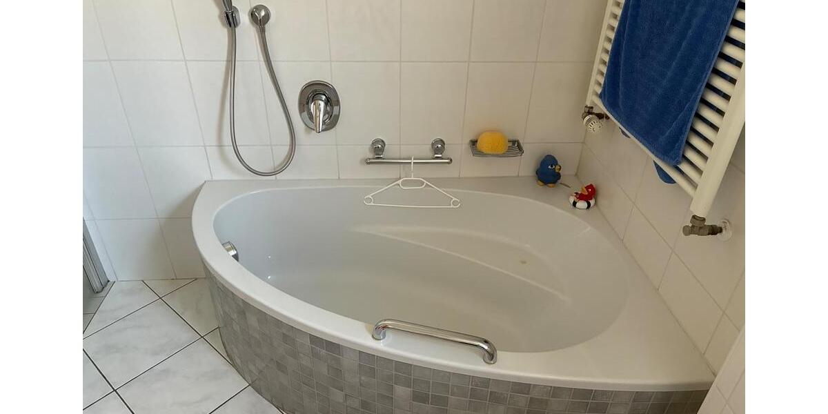Erdgeschoßwohnung Wenden - 2 Zimmer, 92 m&sup2;, 1.070&euro; | Angebot:27592614