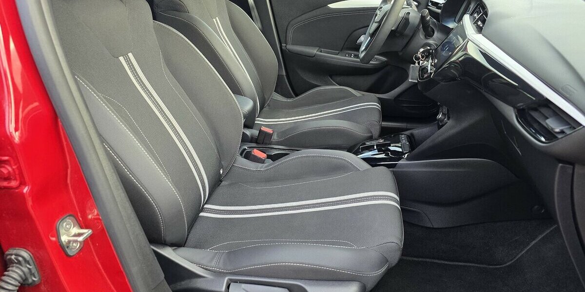 Opel Corsa GS Automatik|Winterpaket|ACC|Kamera 18.891 km 18.550 &euro; Wermelskirchen 42929