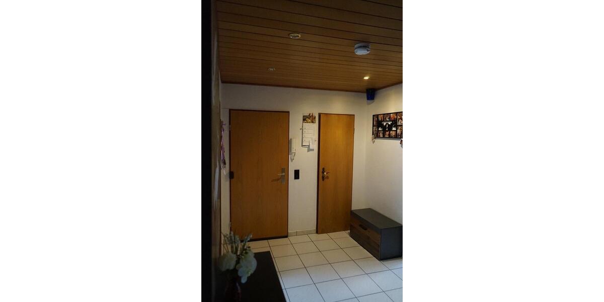 Etagenwohnung Wermelskirchen - 3 Zimmer, 78 m&sup2;, 200.000&euro; | Angebot:27086227
