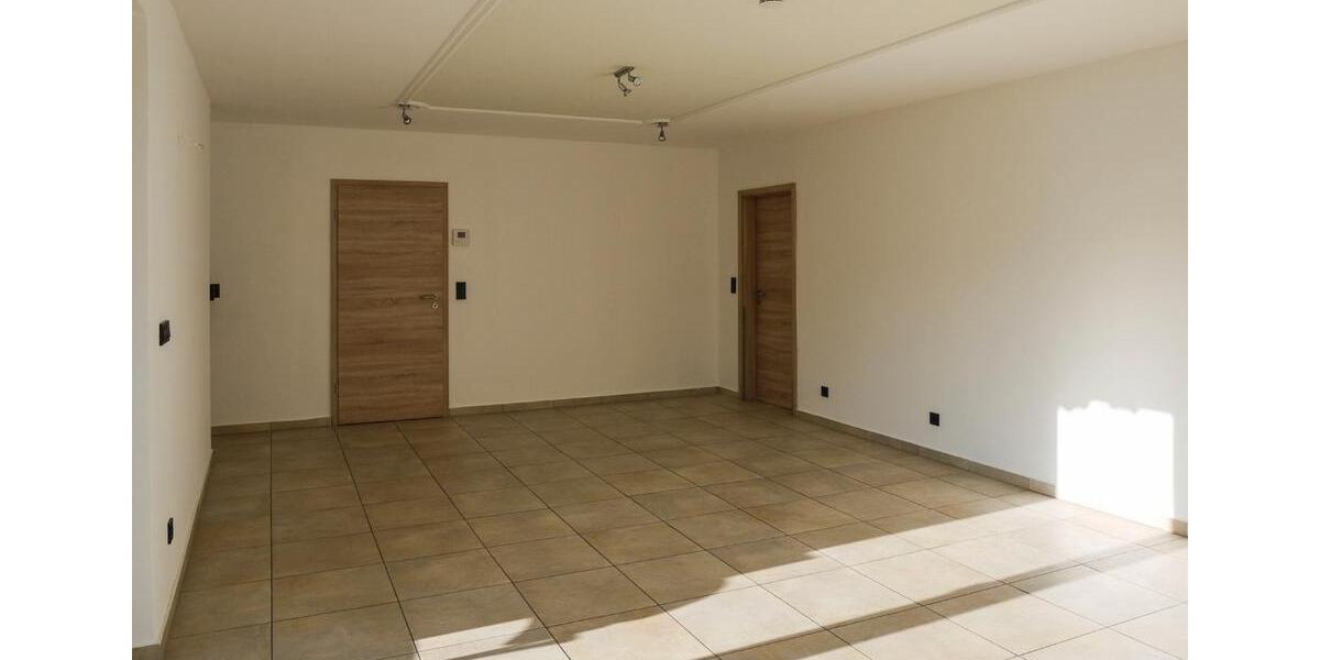 Etagenwohnung Engelskirchen - 2 Zimmer, 77 m&sup2;, 750&euro; | Angebot:25871610