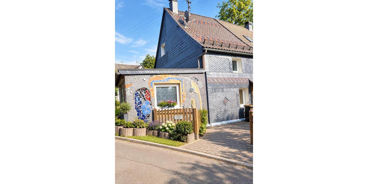Doppelhaushälfte Reichshof - 3 Zimmer, 72 m&sup2;, 135.000&euro; | Angebot:27493843