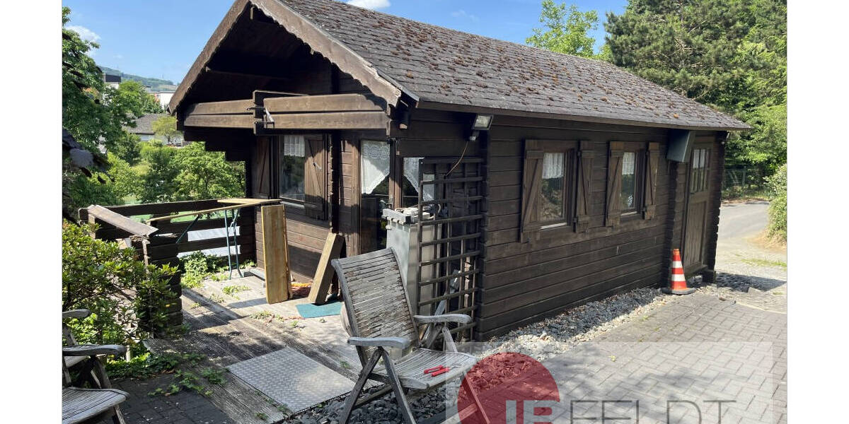 Einfamilienhaus Plettenberg Holthausen - 1 Zimmer, 266 m&sup2;, 345.000&euro; | Angebot:25696077