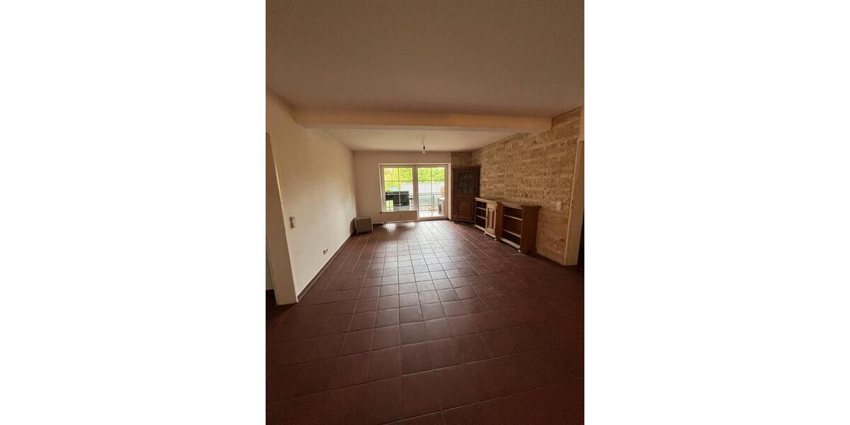 Erdgeschoßwohnung Kürten - 3 Zimmer, 85 m&sup2;, 1.300&euro; | Angebot:26476667