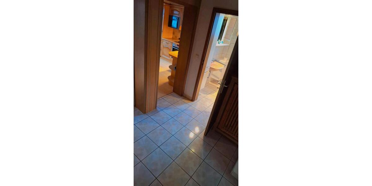 Erdgeschoßwohnung Windeck - 2 Zimmer, 65 m&sup2;, 650&euro; | Angebot:25960271