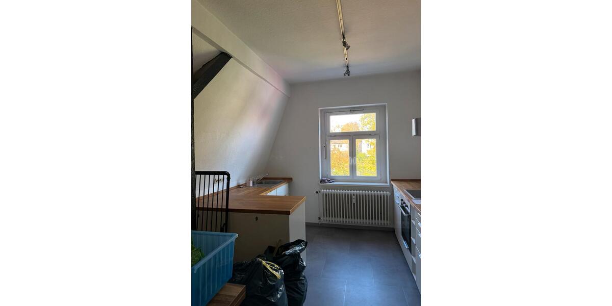 Dachgeschoßwohnung Lüdenscheid Staberg - 2 Zimmer, 80 m&sup2;, 715&euro; | Angebot:27552037