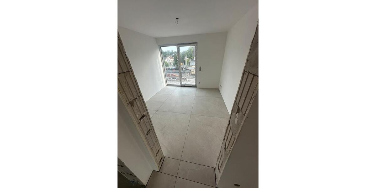 Einfamilienhaus Overath - 3 Zimmer, 80 m&sup2;, 1.600&euro; | Angebot:27543922