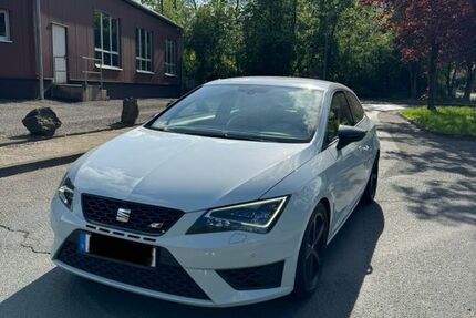 Seat Leon 90.250 km 16.450 &euro; Wermelskirchen 42929
