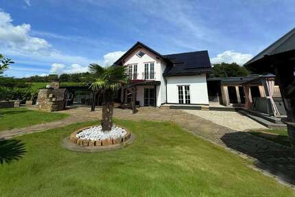 Haus Nümbrecht - 6 Zimmer, 200 m&sup2;, 677.000&euro; | Angebot:23589693