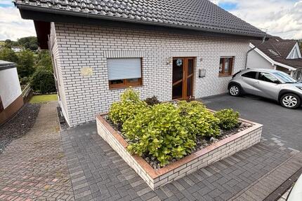 Haus Eitorf - 5 Zimmer, 140 m&sup2;, 560.000&euro; | Angebot:27096789