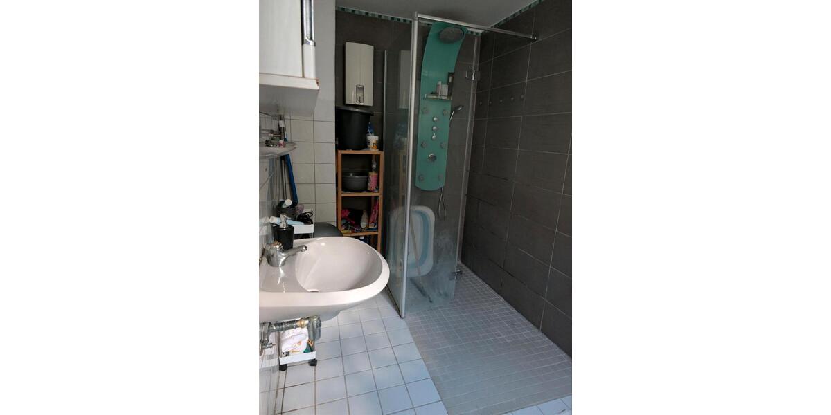 Erdgeschoßwohnung Wiehl - 3 Zimmer, 76 m&sup2;, 600&euro; | Angebot:27592888