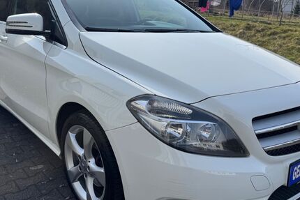 Mercedes-Benz B 180 167.000 km 7.450 &euro; Drolshagen 57489