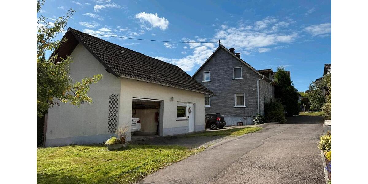 Einfamilienhaus Bergneustadt - 6 Zimmer, 135 m&sup2;, 235.000&euro; | Angebot:26102659