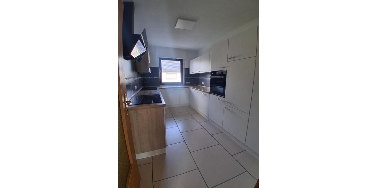 Etagenwohnung Wiehl - 4 Zimmer, 101 m&sup2;, 960&euro; | Angebot:25920076