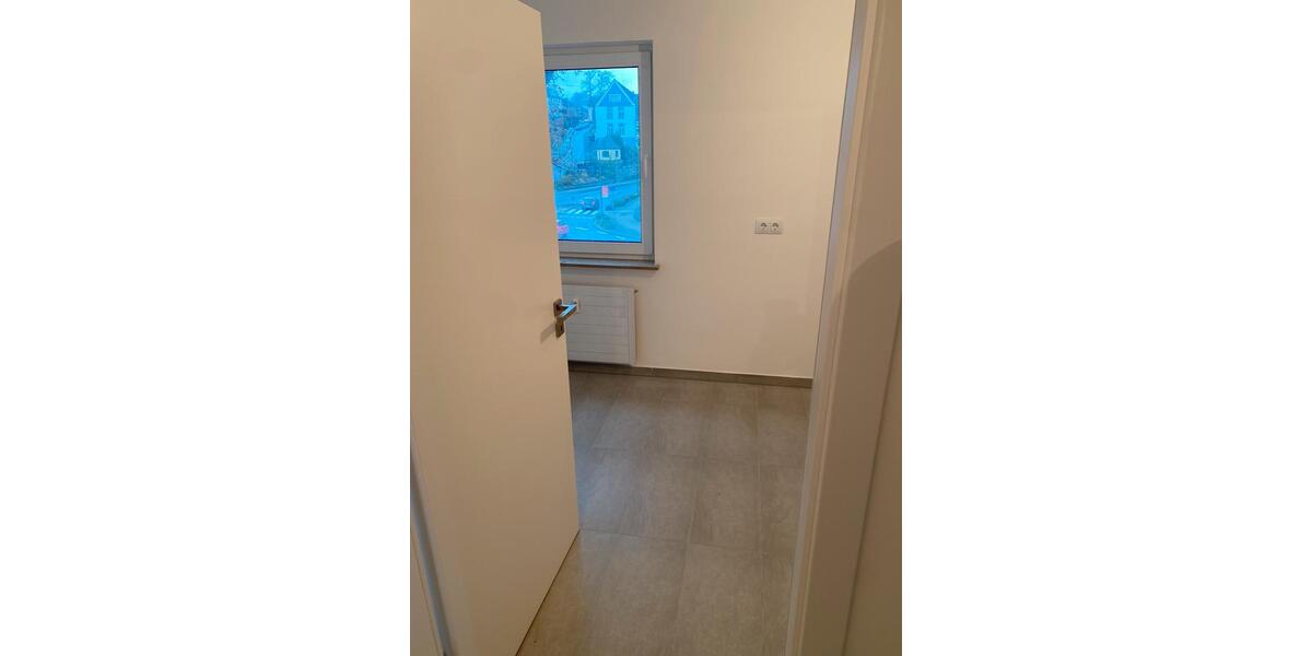 Etagenwohnung Bergneustadt - 2 Zimmer, 70 m&sup2;, 750&euro; | Angebot:26378943