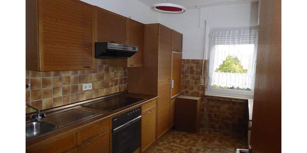 Etagenwohnung Waldbröl - 2 Zimmer, 67 m&sup2;, 119.000&euro; | Angebot:25698223